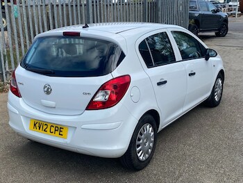 Used Vauxhall Corsa 2012 for sale - 76197249: Photo 4