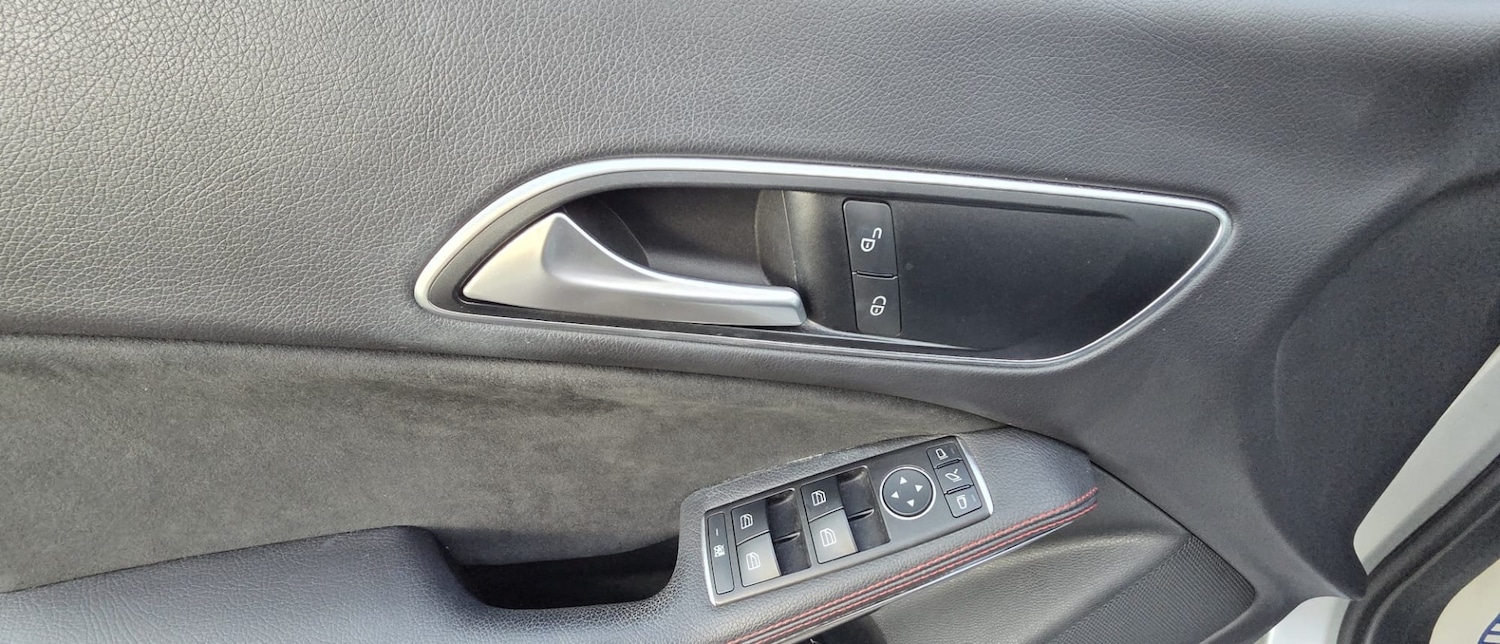 Used Mercedes-Benz C Class 2016 for sale - 77251544: Photo 31