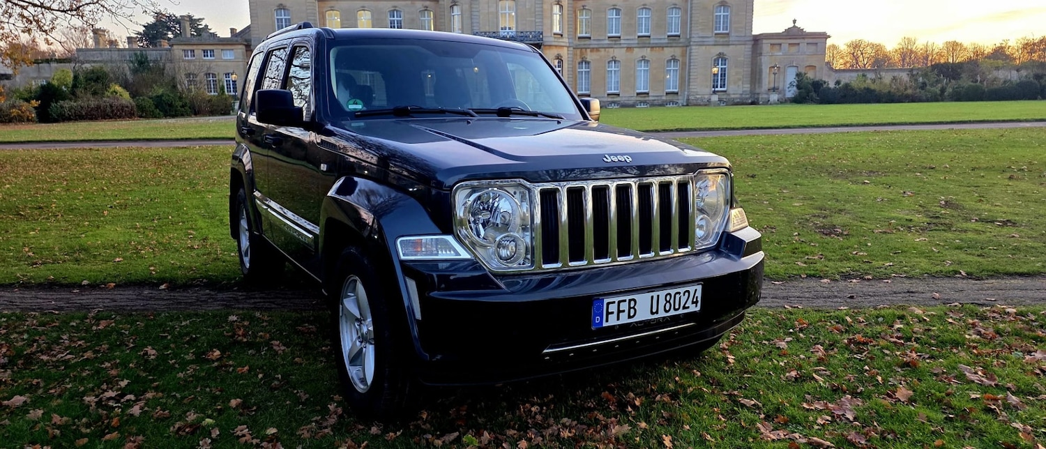 Used Jeep Cherokee 2010 for sale - 76670738: Photo 13