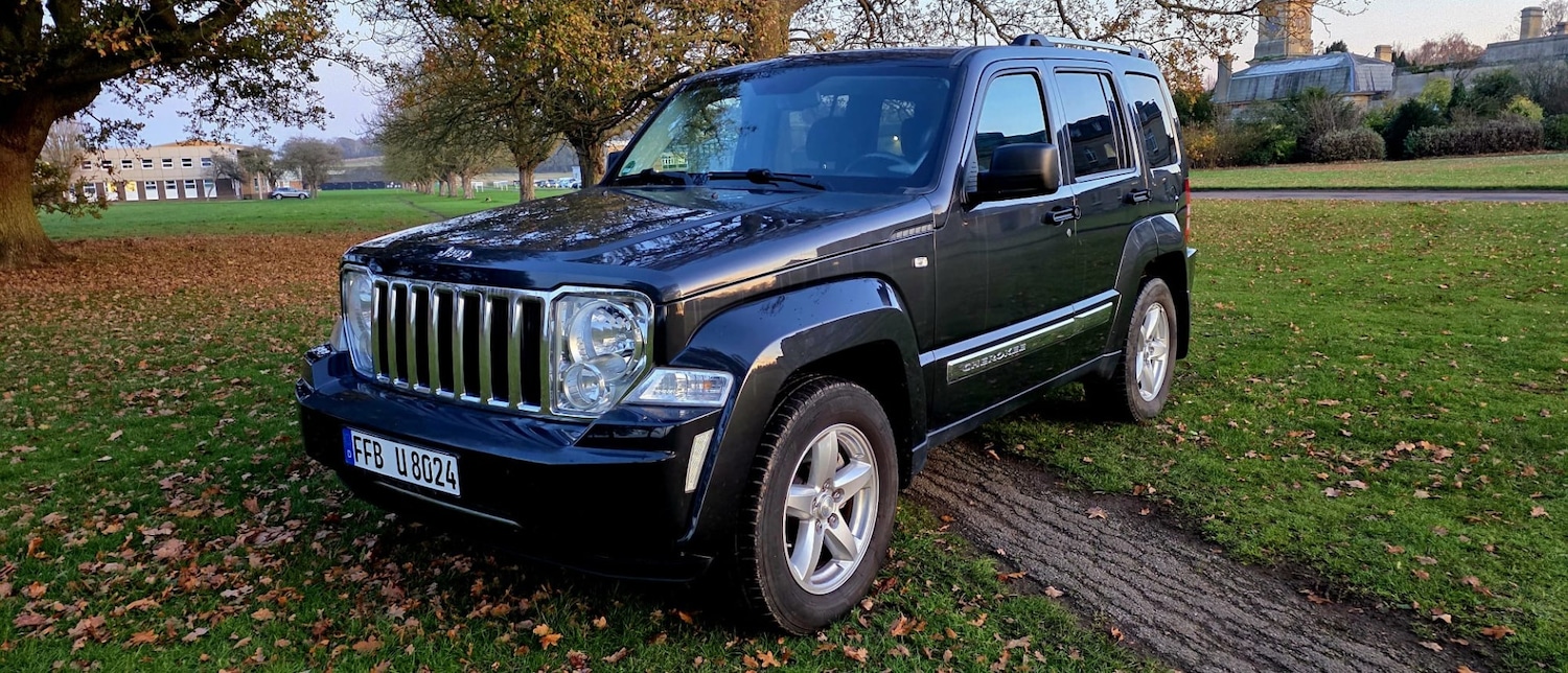 Used Jeep Cherokee 2010 for sale - 76670738: Photo 15