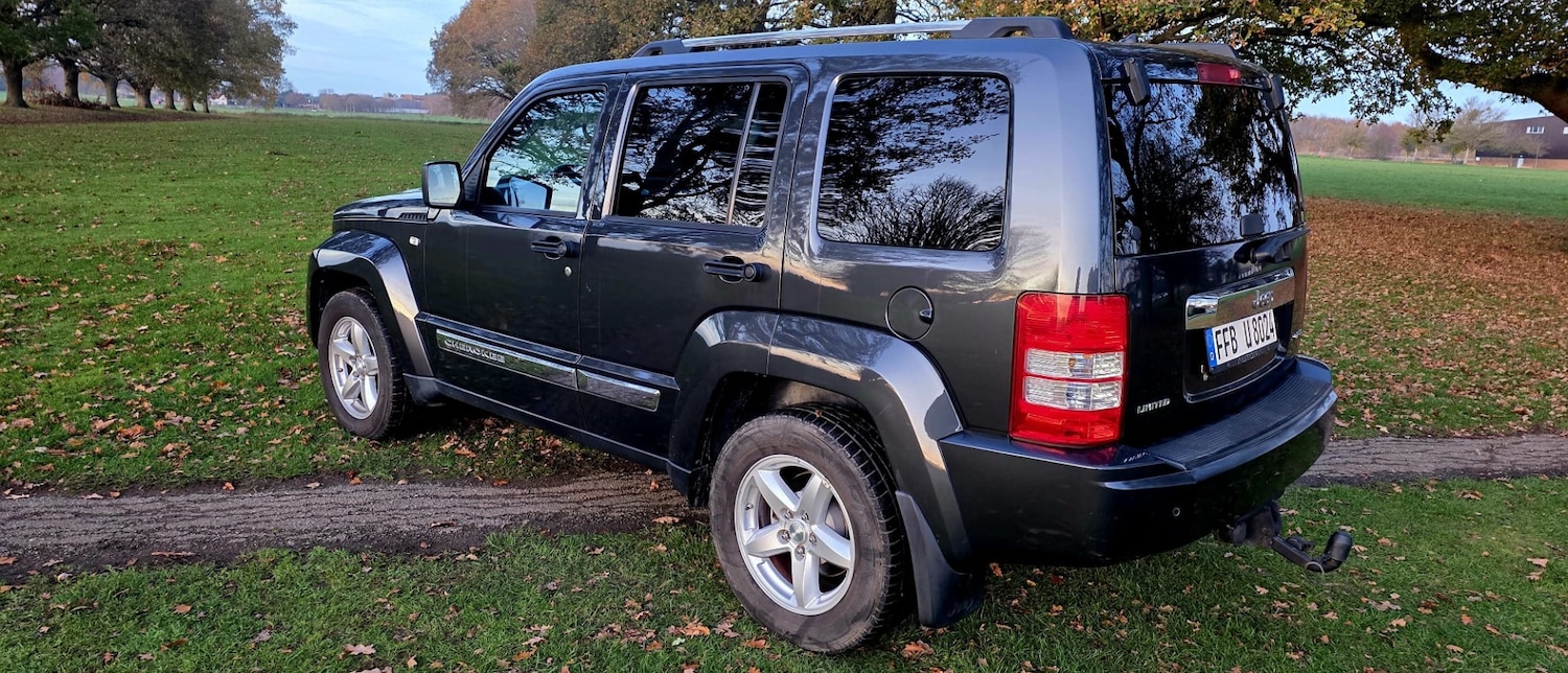 Used Jeep Cherokee 2010 for sale - 76670738: Photo 18
