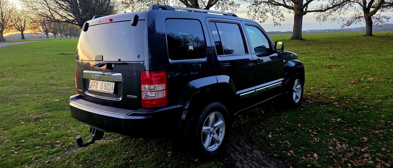 Used Jeep Cherokee 2010 for sale - 76670738: Photo 23