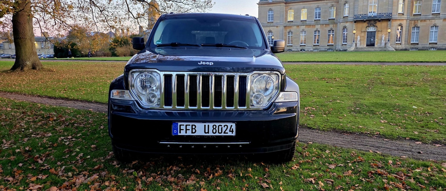 Used Jeep Cherokee 2010 for sale - 76670738: Photo 3