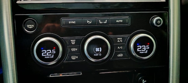 Used Land Rover Discovery 2018 for sale - 76163785: Photo 43