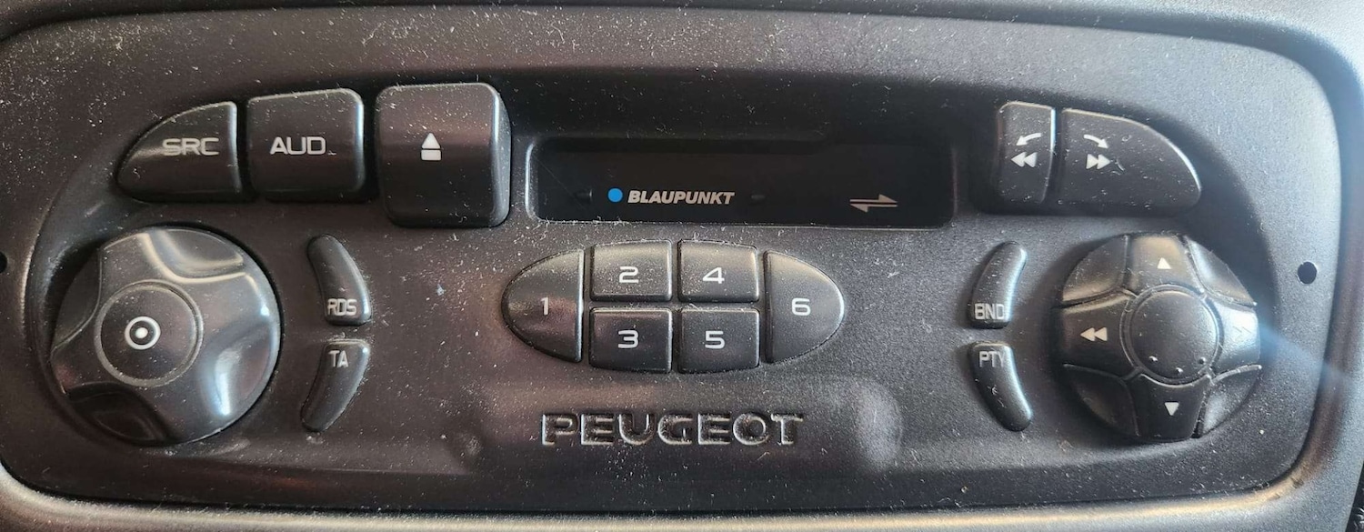 Used Peugeot 206 2005 for sale - 76305687: Photo 14