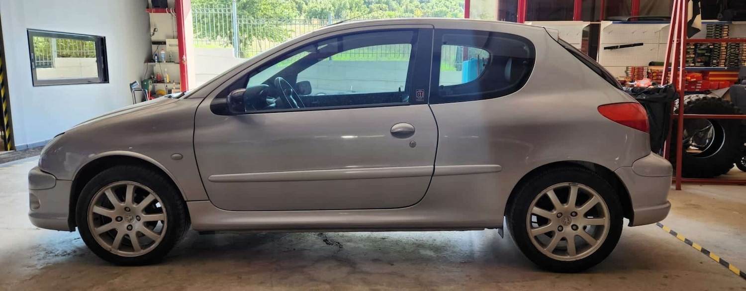 Used Peugeot 206 2005 for sale - 76305687: Photo 6