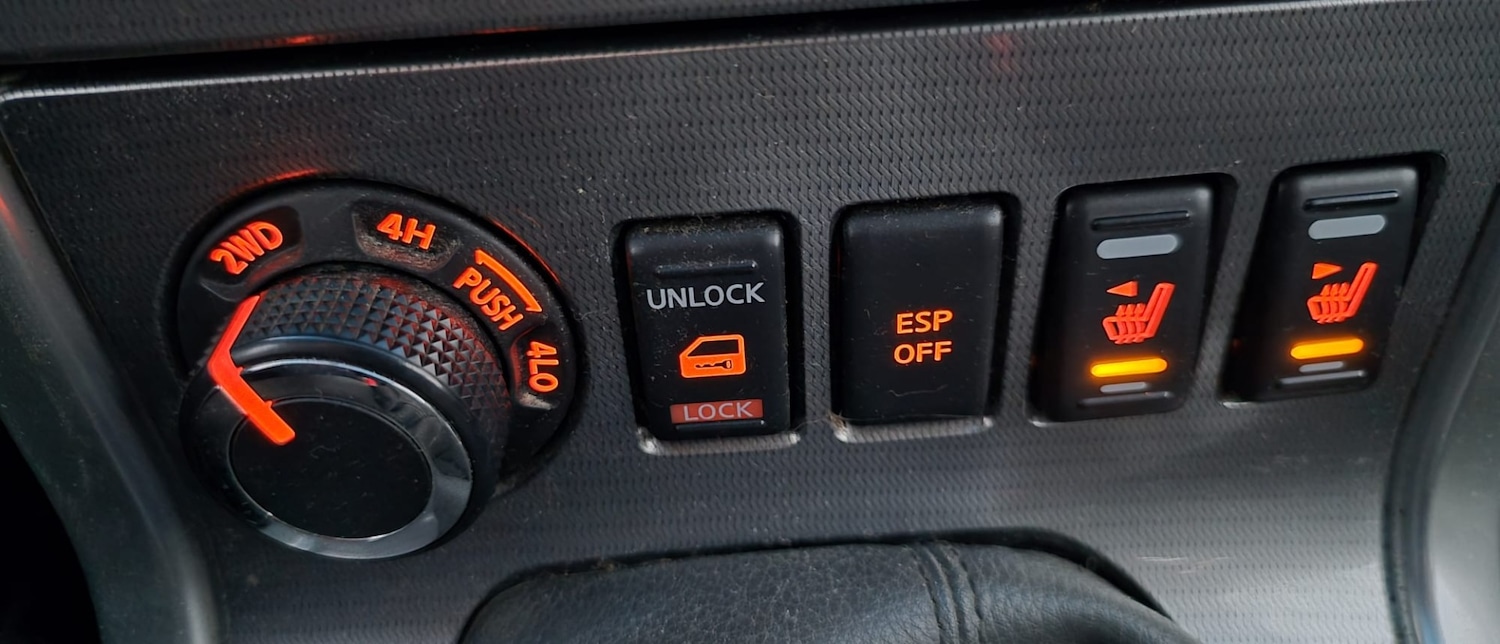 Used Nissan Navara 2012 for sale - 78168215: Photo 44