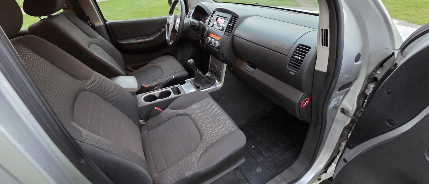 Used Nissan Navara 2012 for sale - 78168215: Photo 9