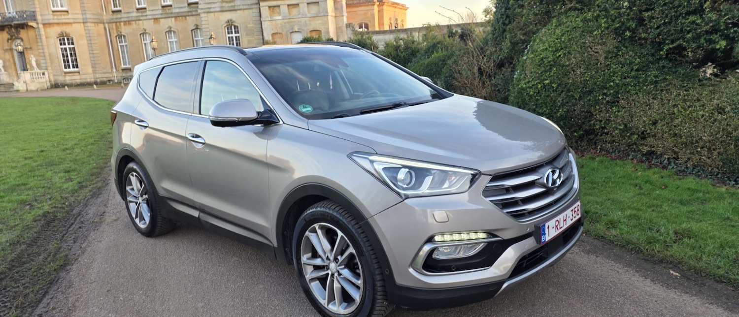 Used Hyundai Santa Fe 2017 for sale - 77669210: Photo 24