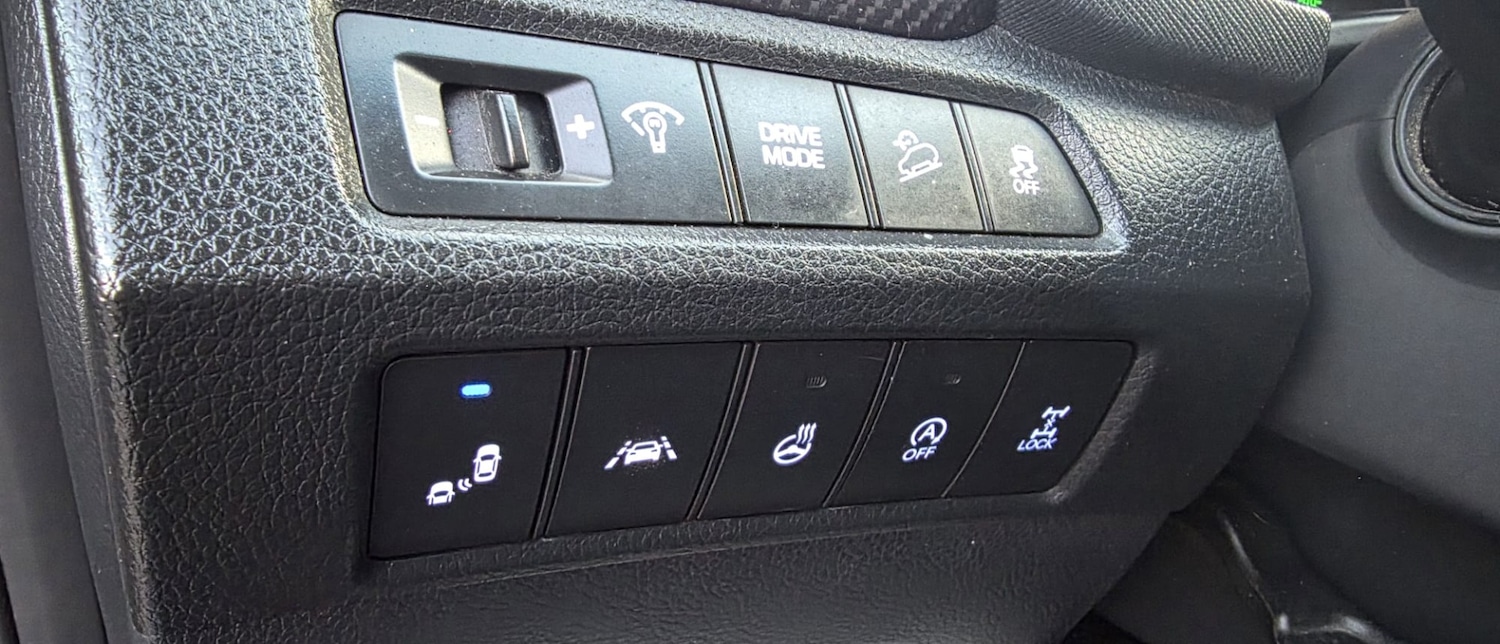 Used Hyundai Santa Fe 2017 for sale - 77669210: Photo 37