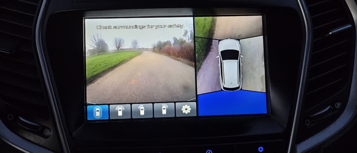 Used Hyundai Santa Fe 2017 for sale - 77669210: Photo 51