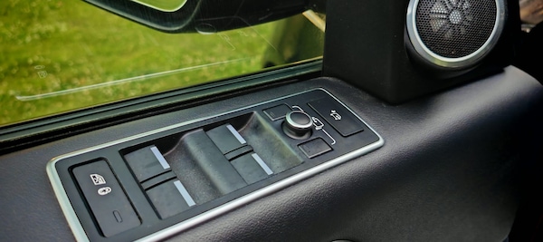 Used Land Rover Range Rover Evoque 2015 for sale - 75555861: Photo 18