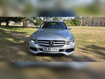 Used Mercedes-Benz C Class 2016 for sale - 79234650: Photo