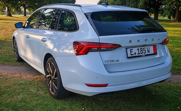 Used Skoda Octavia 2021 for sale - 75548103: Photo 14