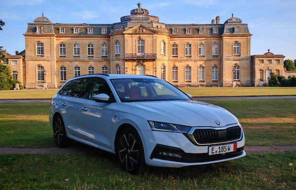 Used Skoda Octavia 2021 for sale - 75548103: Photo 1