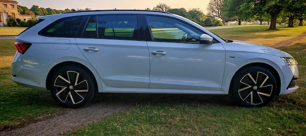 Used Skoda Octavia 2021 for sale - 75548103: Photo 28