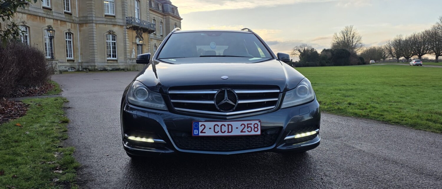 Used Mercedes-Benz C Class 2011 for sale - 77370858: Photo 17