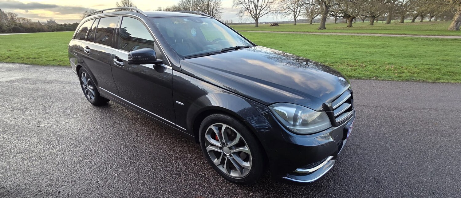 Used Mercedes-Benz C Class 2011 for sale - 77370858: Photo 28