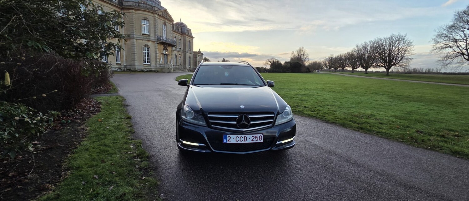 Used Mercedes-Benz C Class 2011 for sale - 77370858: Photo 30