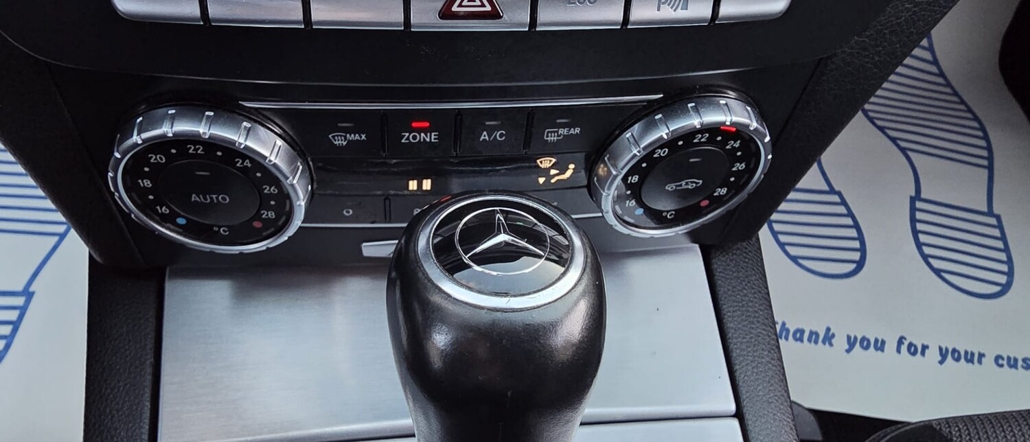 Used Mercedes-Benz C Class 2011 for sale - 77370858: Photo 34