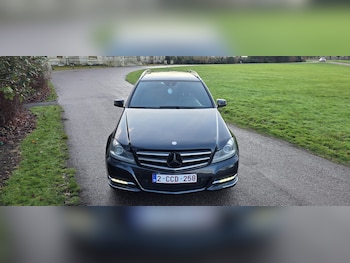 Used Mercedes-Benz C Class 2011 for sale - 77370858: Photo