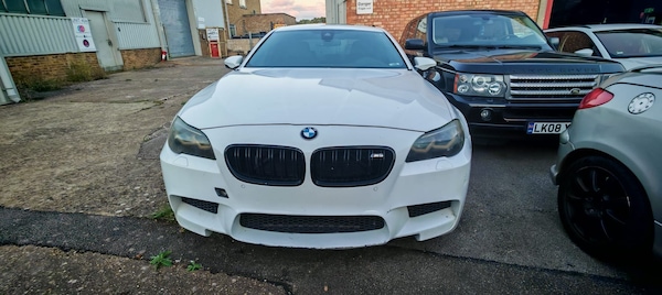 Used BMW M5 2014 for sale - 76057228: Photo 2