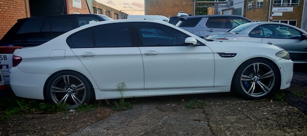 Used BMW M5 2014 for sale - 76057228: Photo 6
