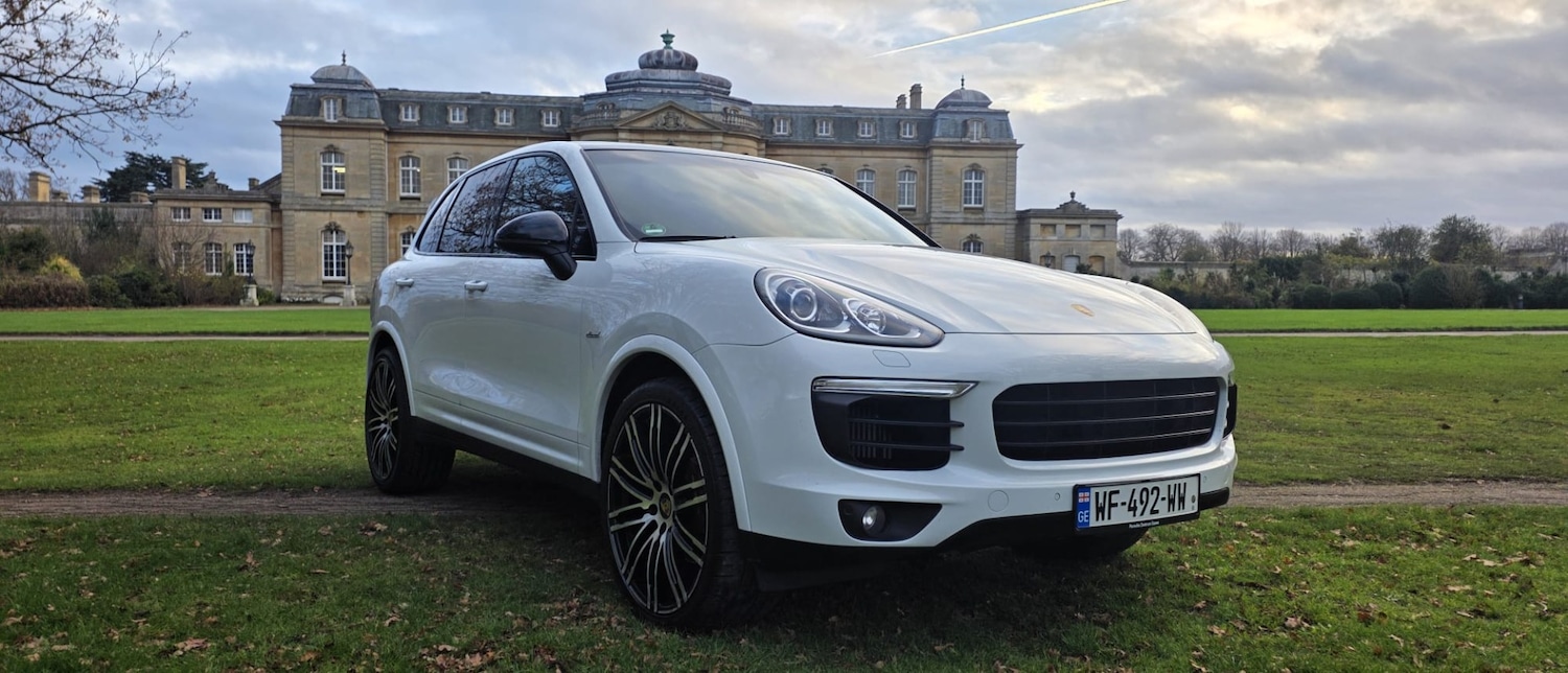 Used Porsche Cayenne 2017 for sale - 76758943: Photo 1