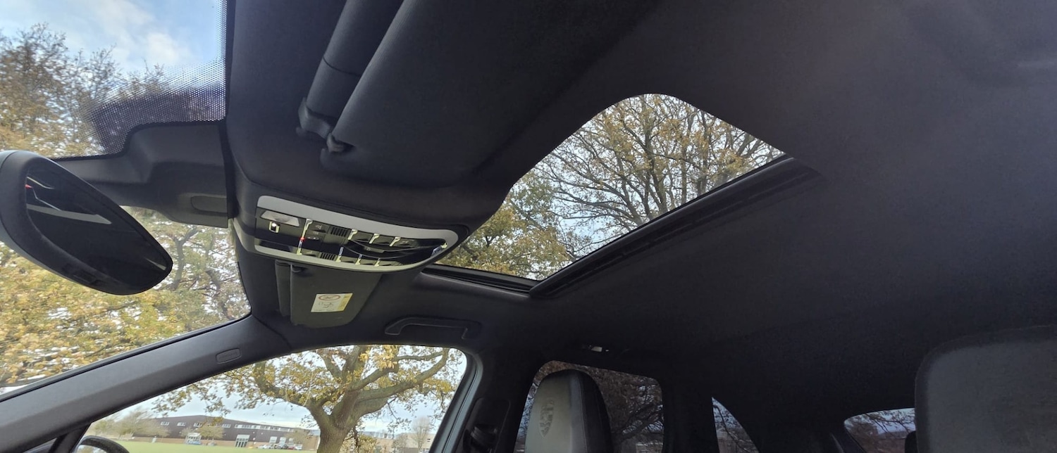 Used Porsche Cayenne 2017 for sale - 76758943: Photo 12