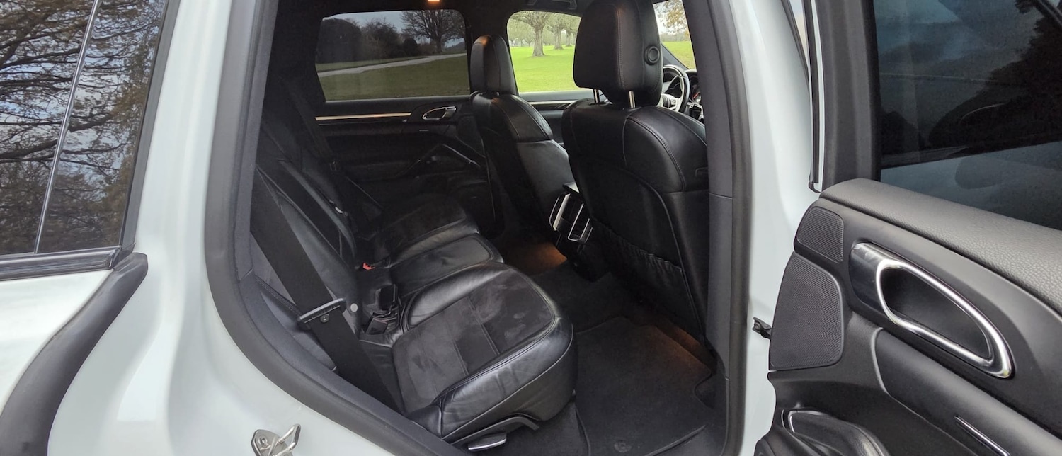 Used Porsche Cayenne 2017 for sale - 76758943: Photo 14