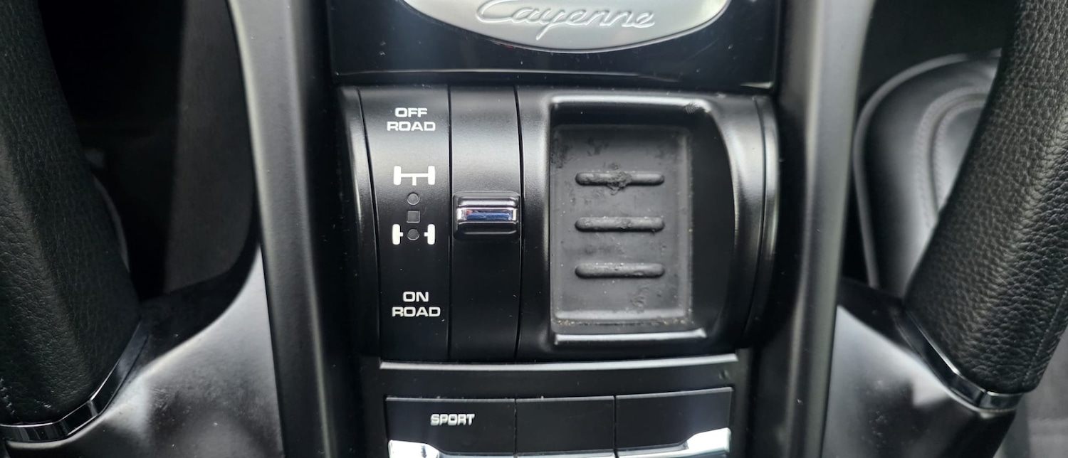 Used Porsche Cayenne 2017 for sale - 76758943: Photo 18