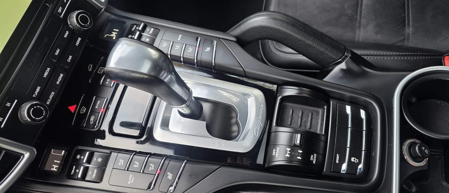 Used Porsche Cayenne 2017 for sale - 76758943: Photo 29