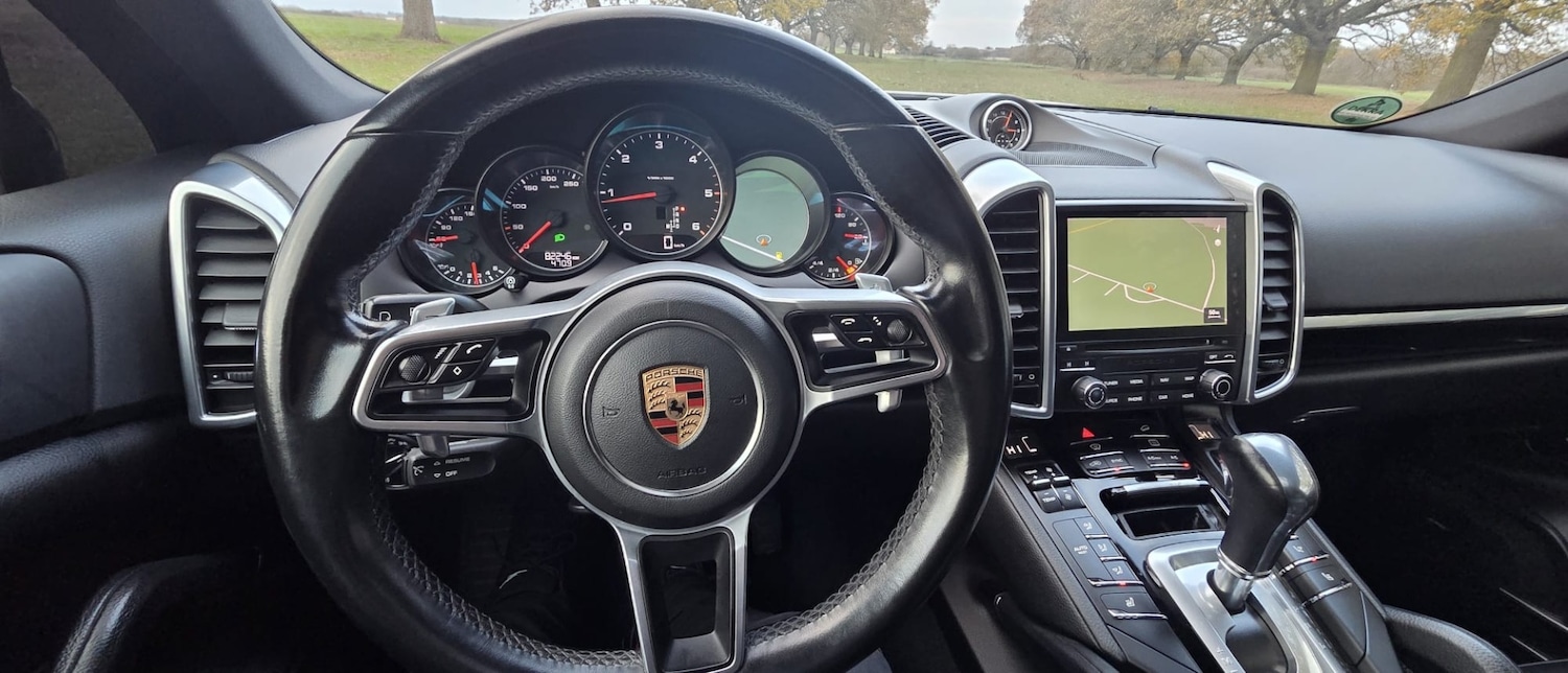 Used Porsche Cayenne 2017 for sale - 76758943: Photo 7