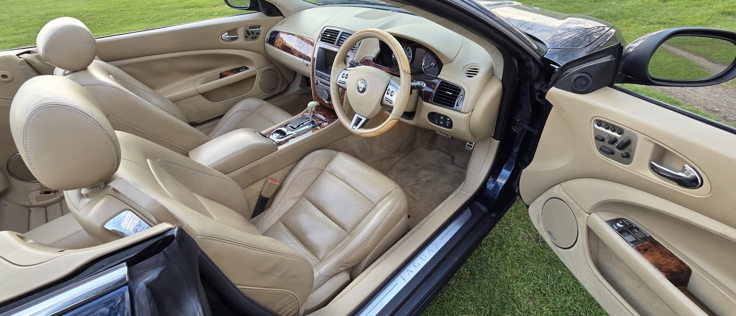 Used Jaguar XKR 2008 for sale - 78134921: Photo 13