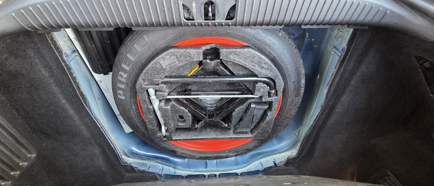 Used Jaguar XKR 2008 for sale - 78134921: Photo 35