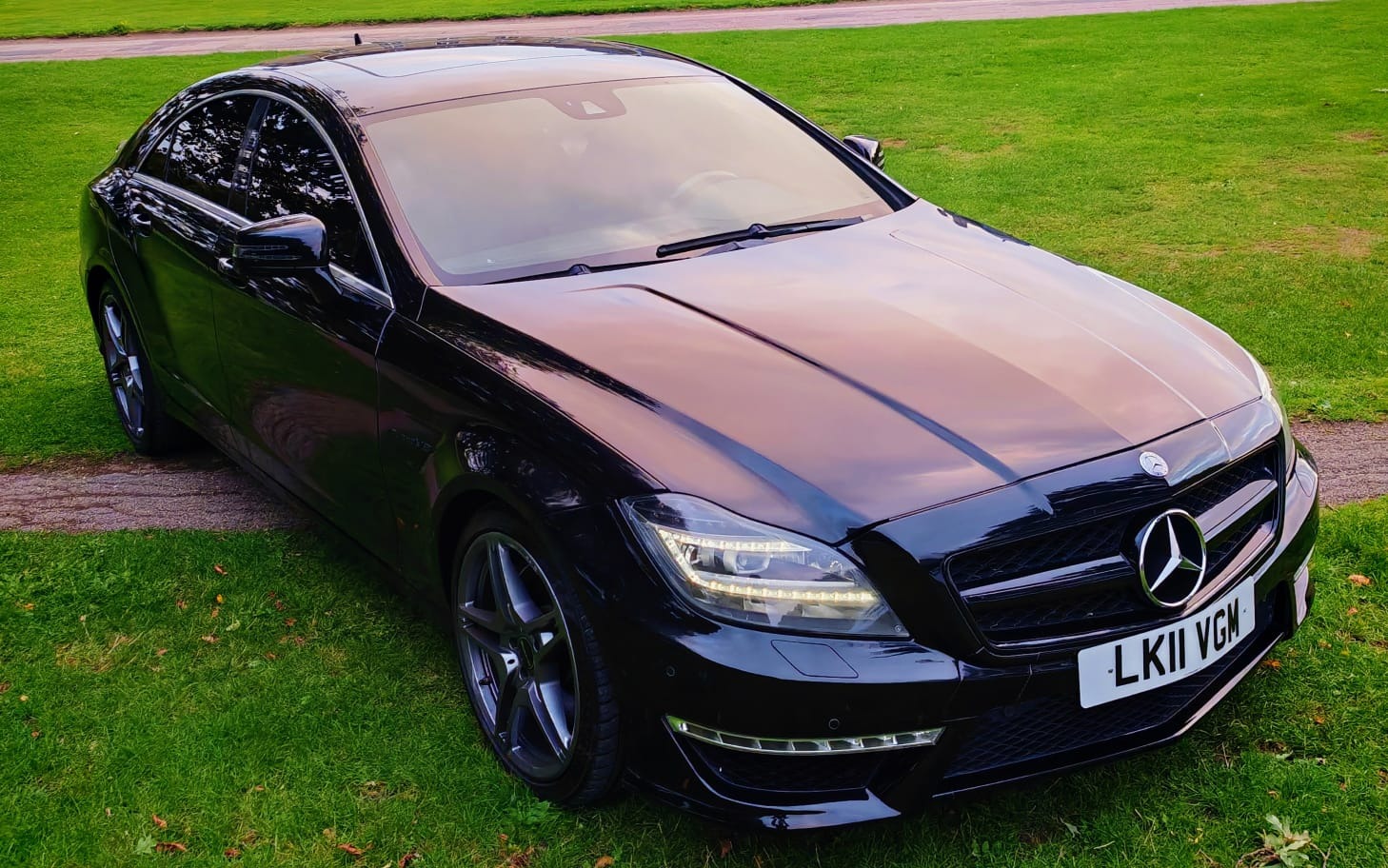 Used Mercedes-Benz CLS 2011 for sale - 76525941: Photo 2