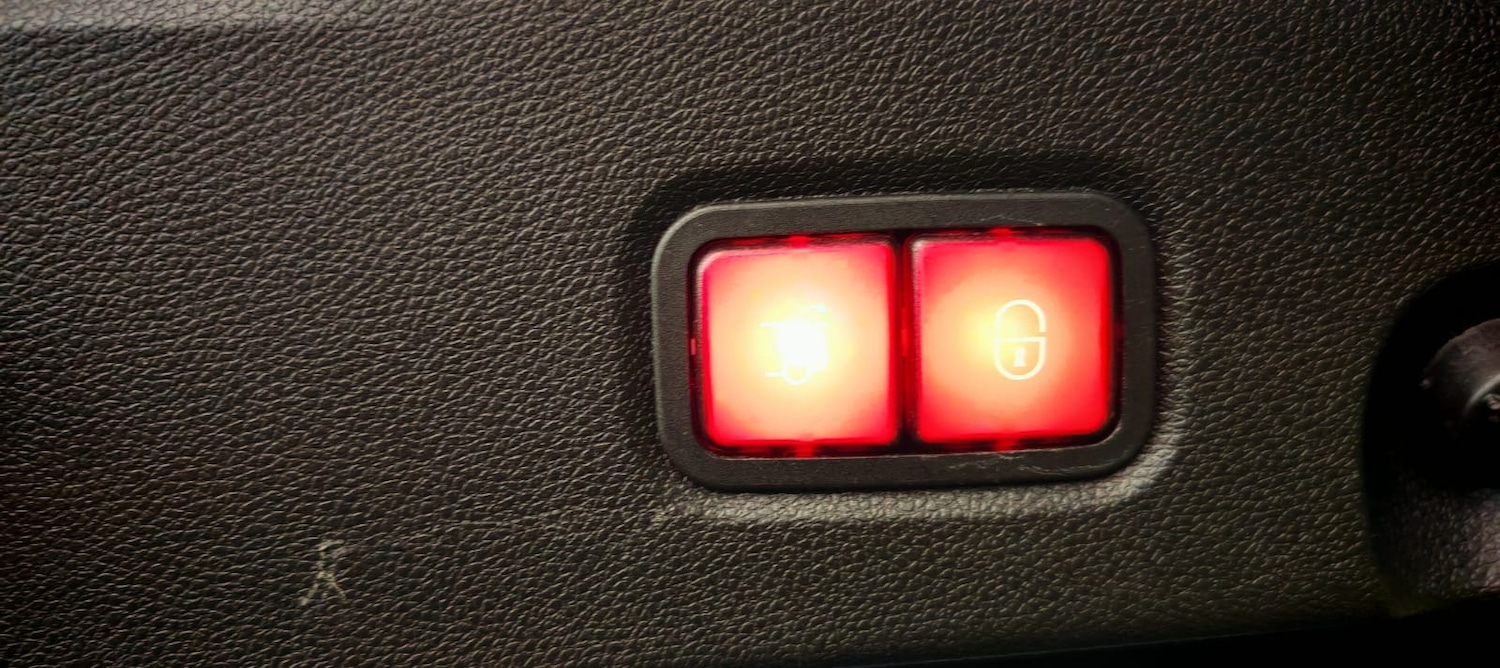 Used Mercedes-Benz CLS 2011 for sale - 76525941: Photo 26