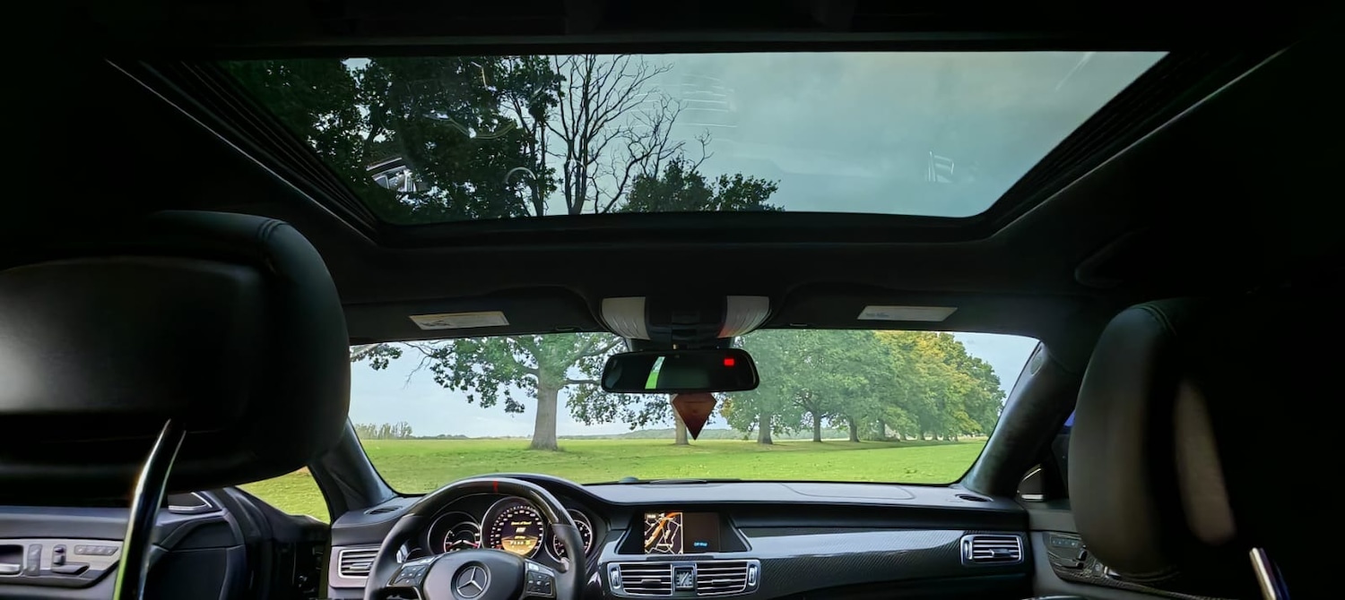 Used Mercedes-Benz CLS 2011 for sale - 76525941: Photo 8