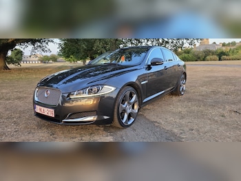 Used Jaguar XF 2015 for sale - 79524636: Photo
