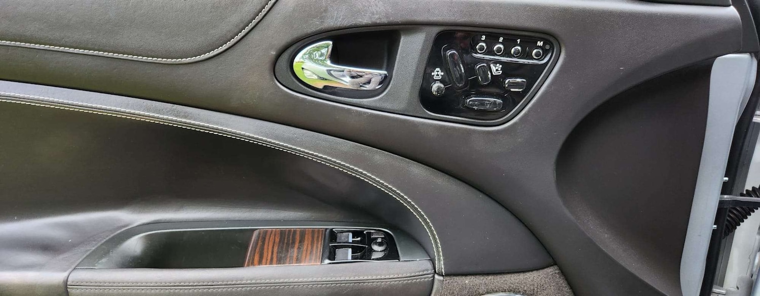 Used Jaguar XK 2009 for sale - 76309657: Photo 33