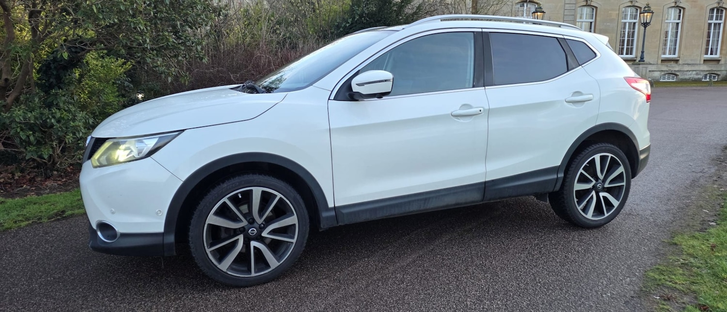 Used Nissan Qashqai 2016 for sale - 77357200: Photo 15