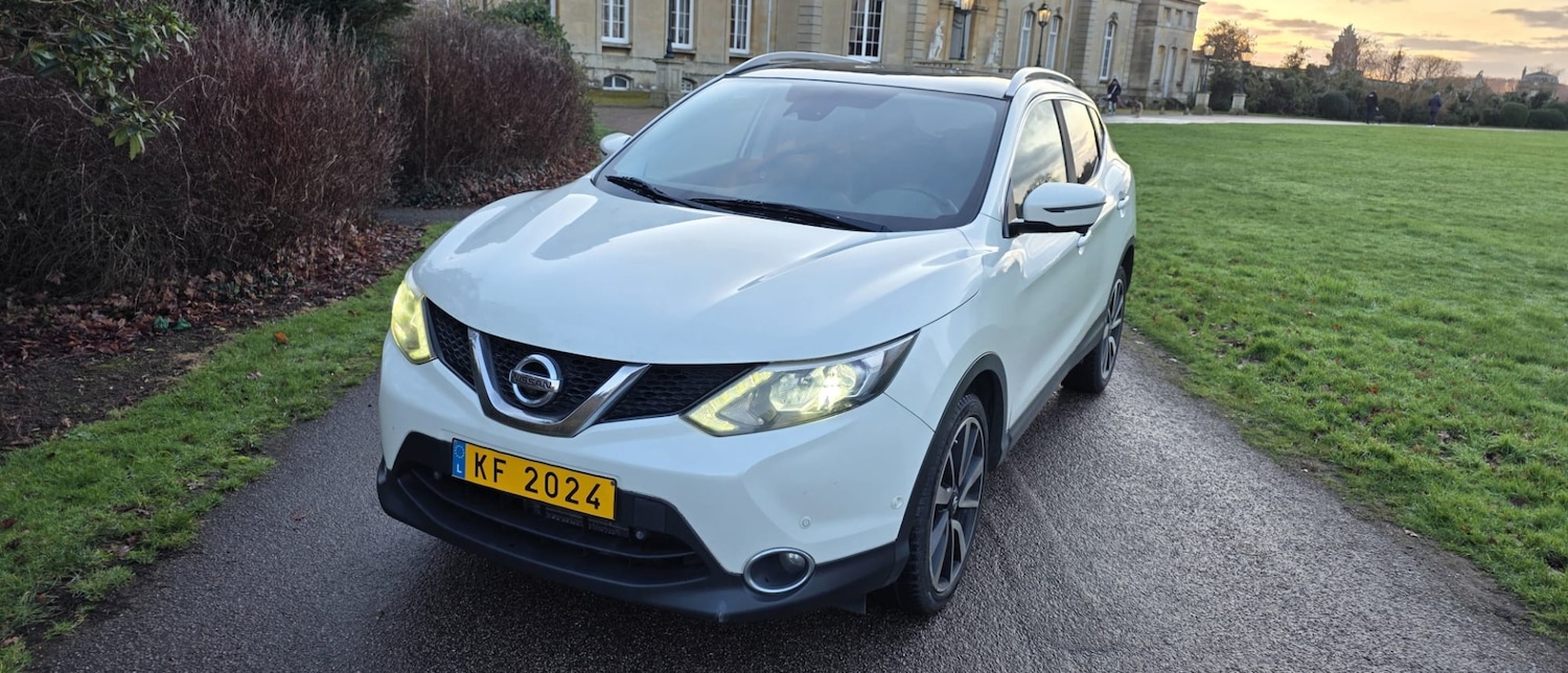 Used Nissan Qashqai 2016 for sale - 77357200: Photo 2