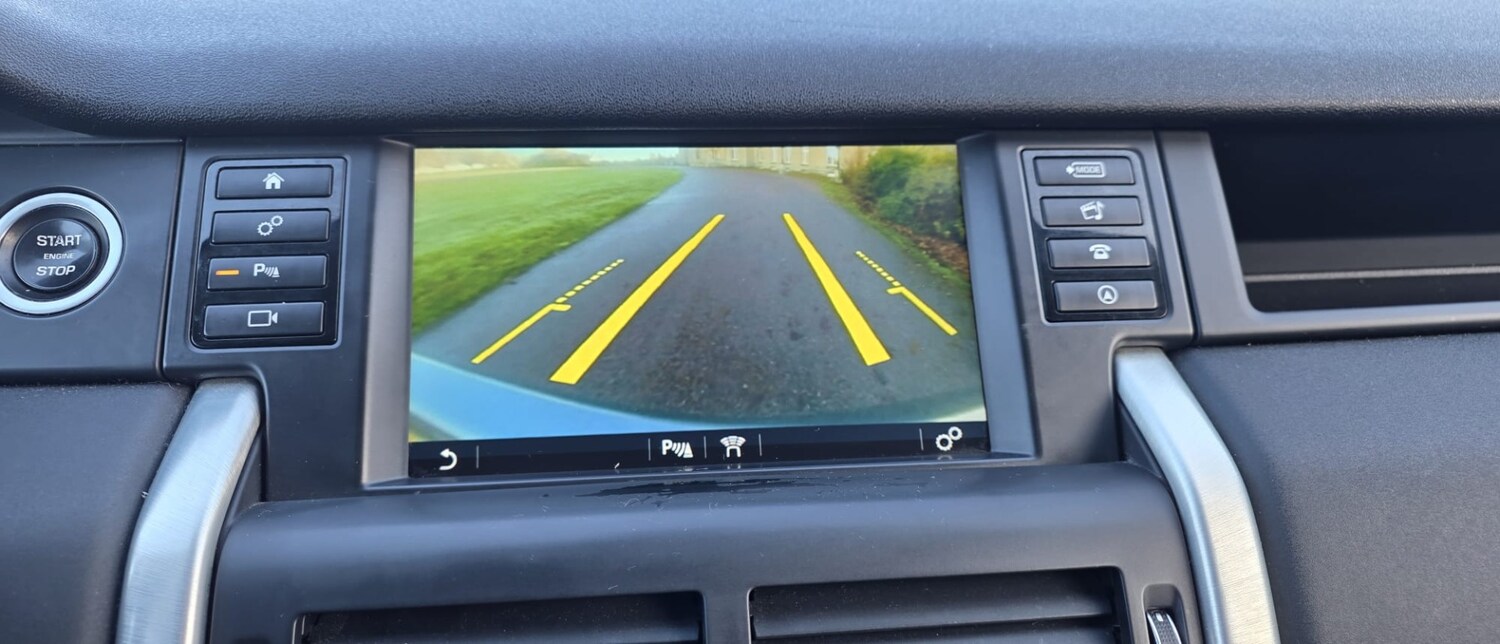 Used Land Rover Discovery Sport 2016 for sale - 76799609: Photo 11