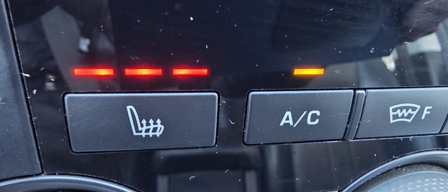 Used Land Rover Discovery Sport 2016 for sale - 76799609: Photo 34