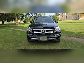 Used Mercedes-Benz GL Class 2015 for sale - 79011106: Photo