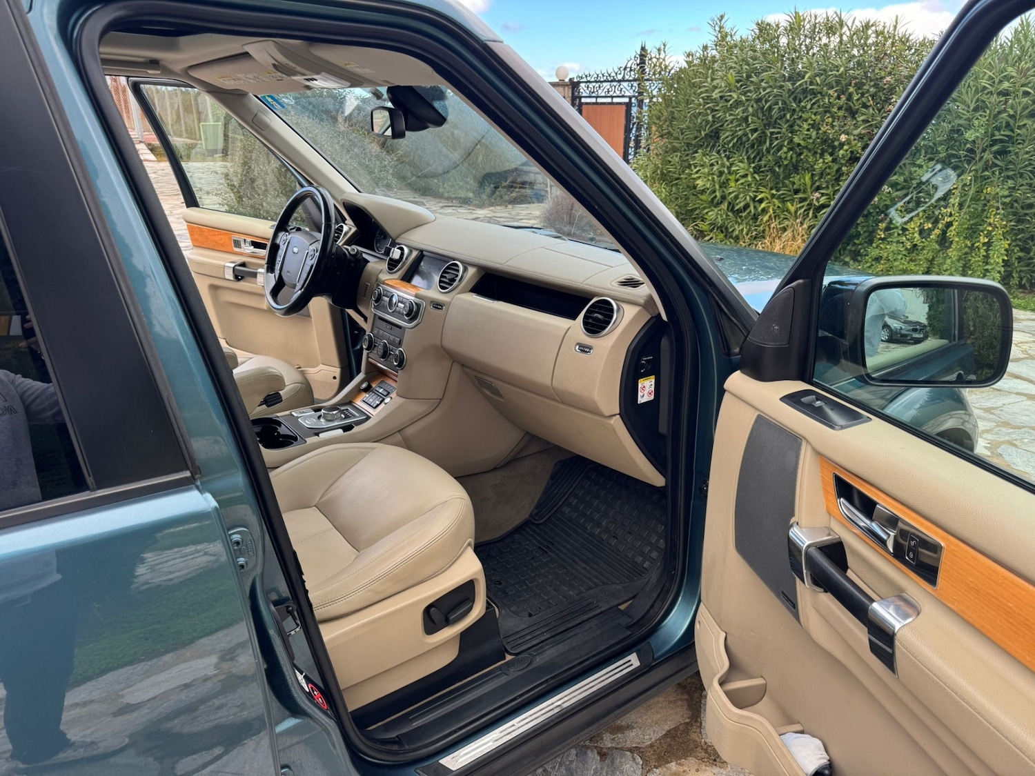 Used Land Rover Discovery 2012 for sale - 77807365: Photo 10