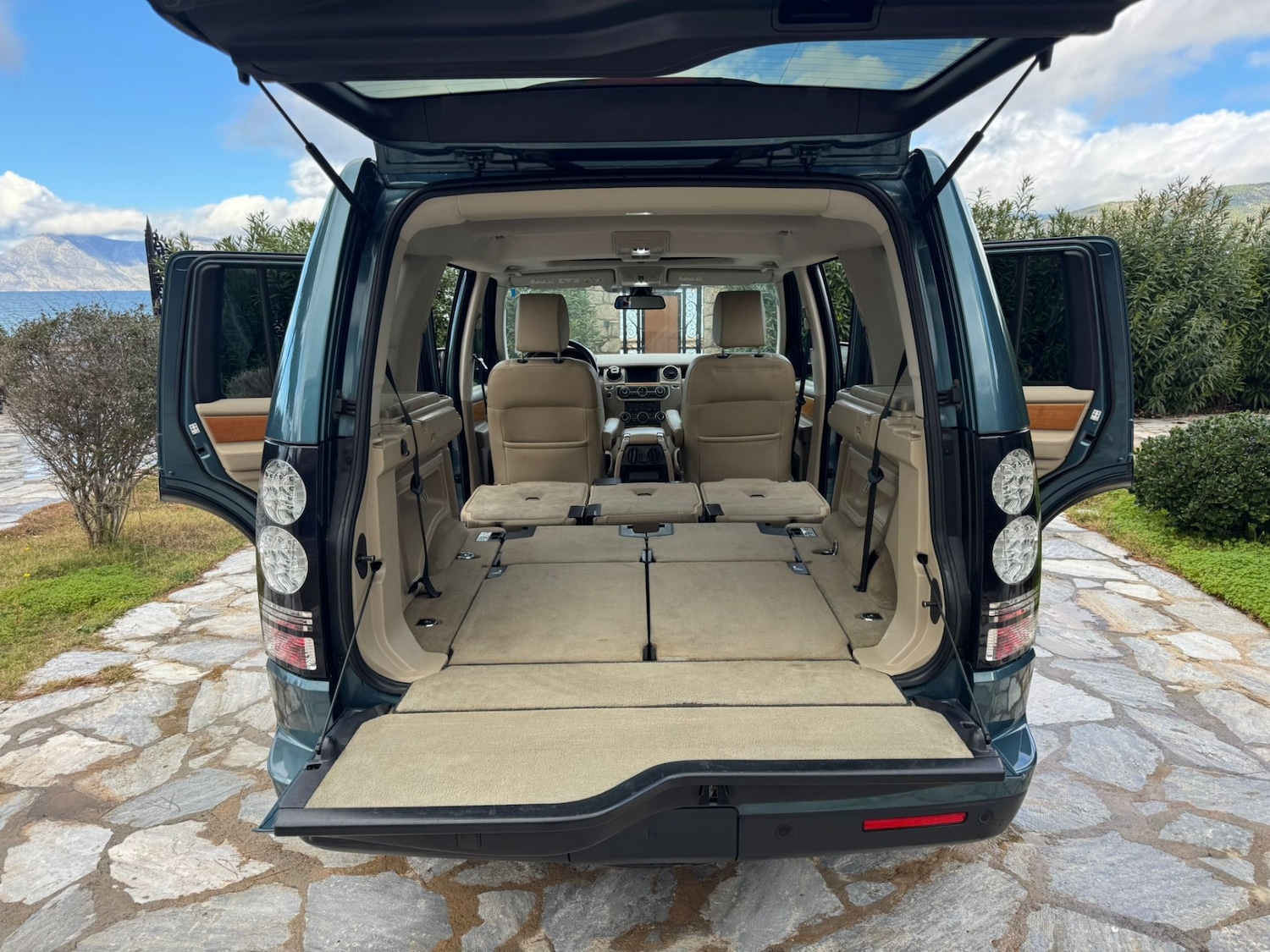 Used Land Rover Discovery 2012 for sale - 77807365: Photo 18