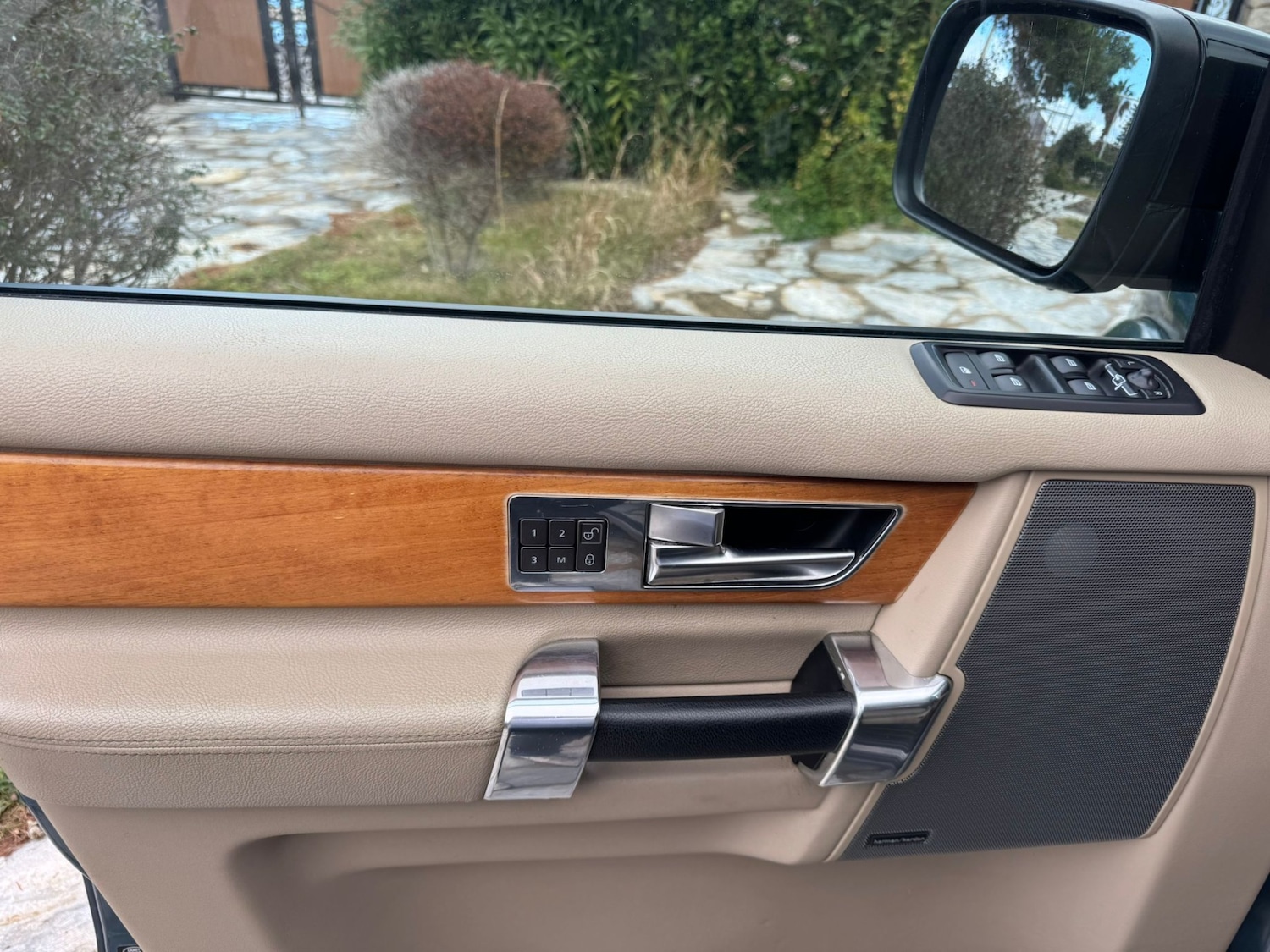 Used Land Rover Discovery 2012 for sale - 77807365: Photo 23