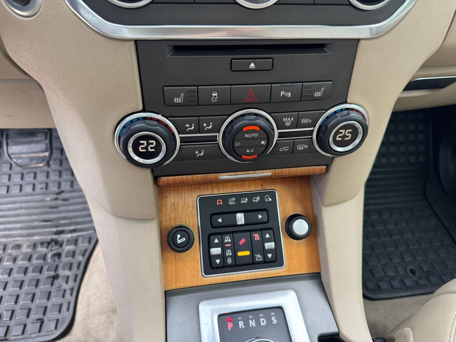 Used Land Rover Discovery 2012 for sale - 77807365: Photo 27