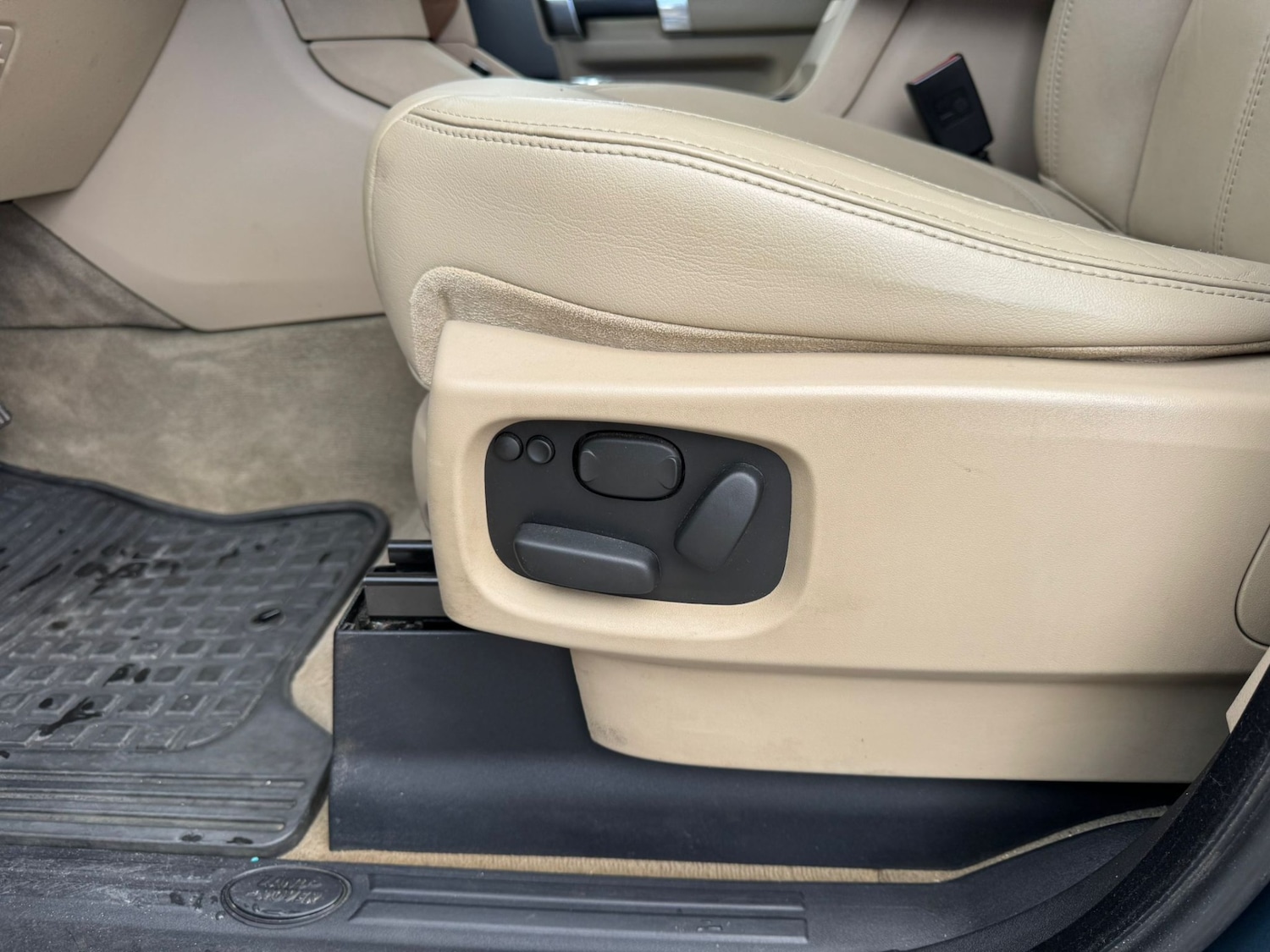 Used Land Rover Discovery 2012 for sale - 77807365: Photo 28